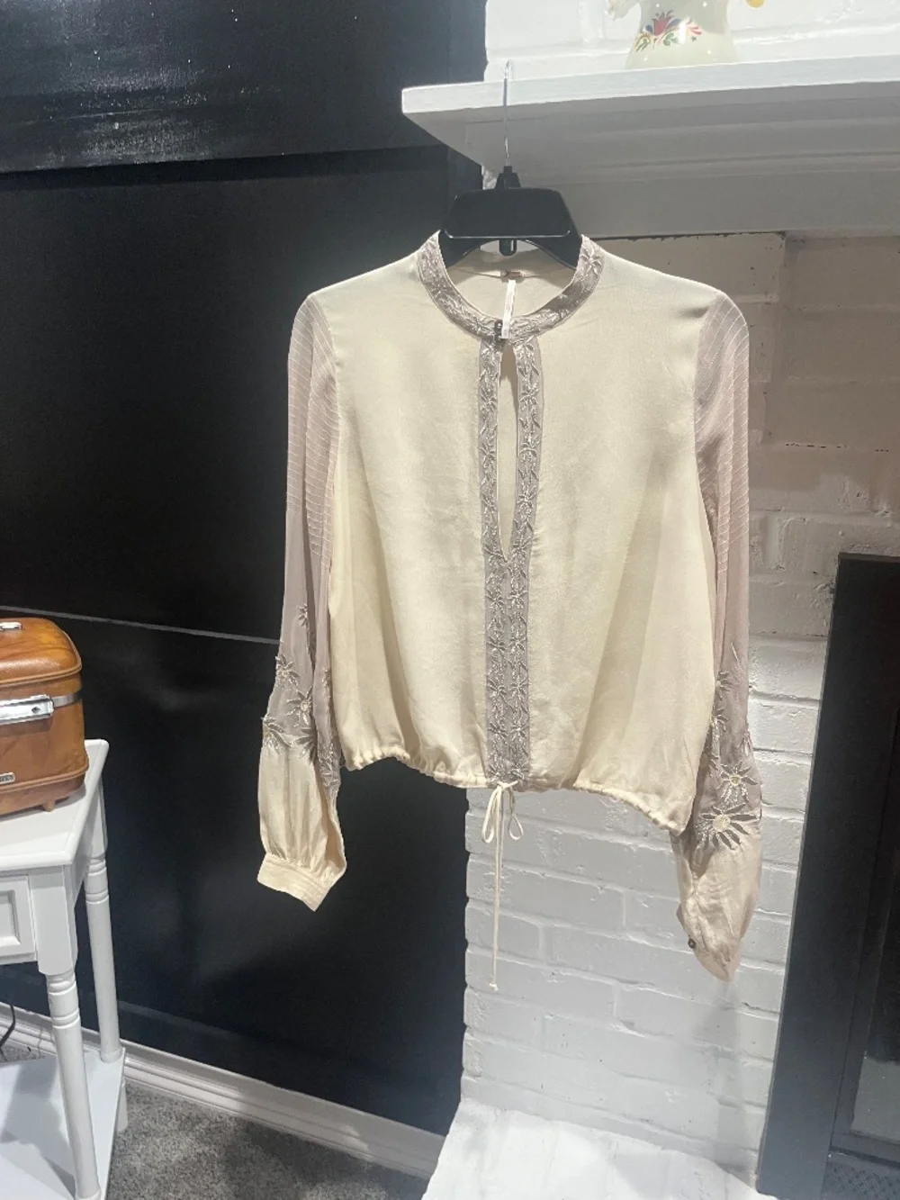 Free People Blouse - Gorgeous | RARE Find - Picture 3 of 10